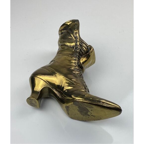 Vintage 9.5" Brass Lace Up Boot Ladies Shoe Planter Vase Doorstop Mid-Century EA - Picture 3 of 6